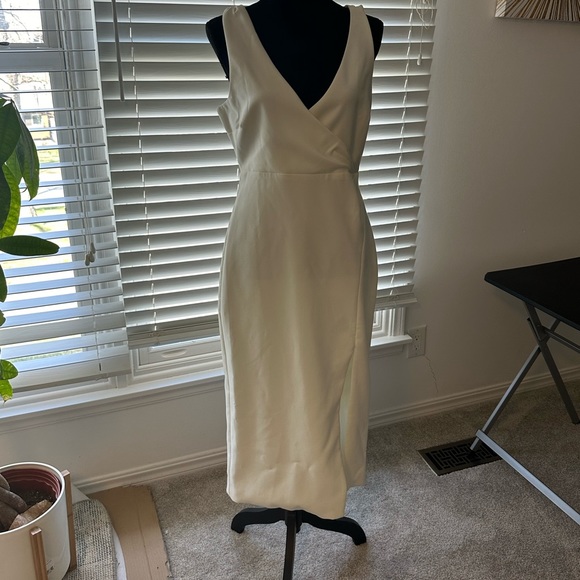 NWT Likely Sazan Sleeveless White Midi Dress, size 10 - Picture 5 of 7